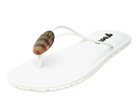 Shell Sandal, $32.50 @ veganchic.com