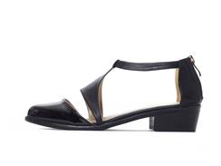 Livia Triangle Vamp Flat by Cri de Coeur